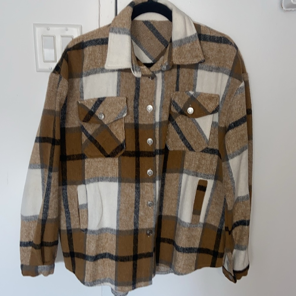 Flannel shacket - Picture 2 of 3